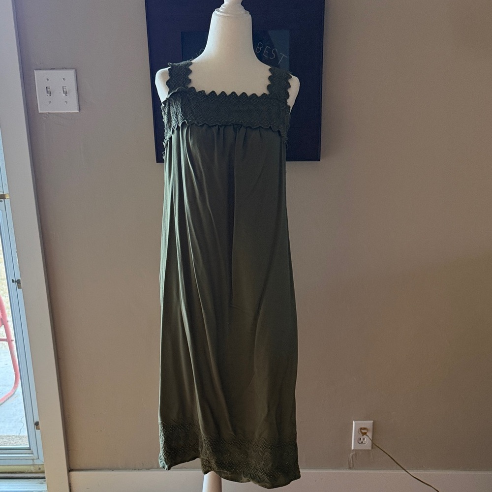 Elegant Olive Green Lace Trim Summer Dress
